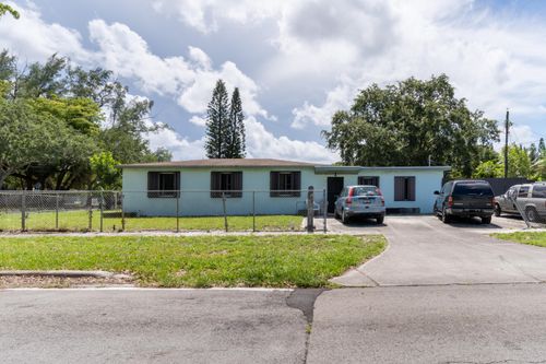 12700 Nw 15th, North Miami, FL, 33167 | Card Image