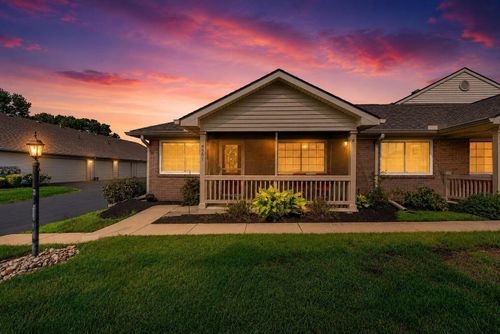 4351 Seahorse Ln, Groveport, OH, 43125-8930 | Card Image