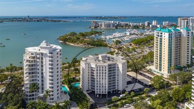 1006 - 435 S Gulfstream Avenue, Condo with 2 bedrooms, 2 bathrooms and null parking in Sarasota FL | Image 1