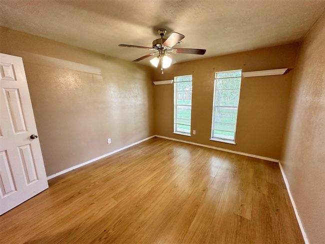 Secondary Bedroom | Image 14