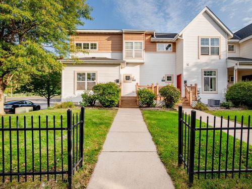 1343 Maryland Ave E, Saint Paul, MN, 55106-2811 | Card Image
