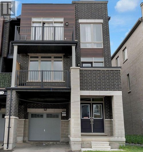 42 Donald Ficht Crescent, Brampton (Northwest Brampton), ON, L7A5H6 | Card Image