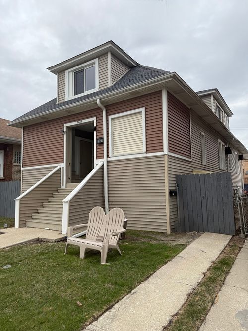 2-2807 N 74th Ct, Elmwood Park, IL, 60707-1574 | Card Image