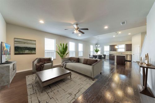 1917 Edgewater Dr, Garland, TX, 75043-7605 | Card Image
