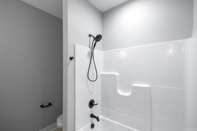 6185 Creekwater Dr, House other with 4 bedrooms, 3 bathrooms and null parking in Alexander AR | Image 35