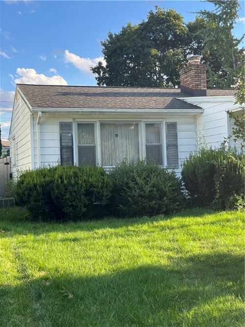 133 Royleston Rd, Rochester, NY, 14609-6705 | Card Image