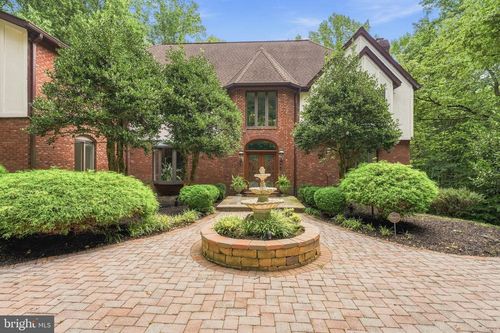 25 Highfield Ct, COCKEYSVILLE, MD, 21030-3025 | Card Image