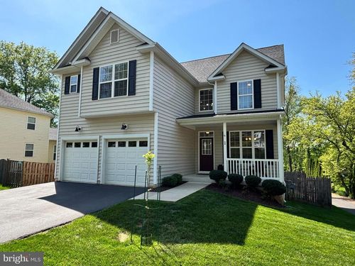 54 Frazier Rd, WARRENTON, VA, 20186-2703 | Card Image