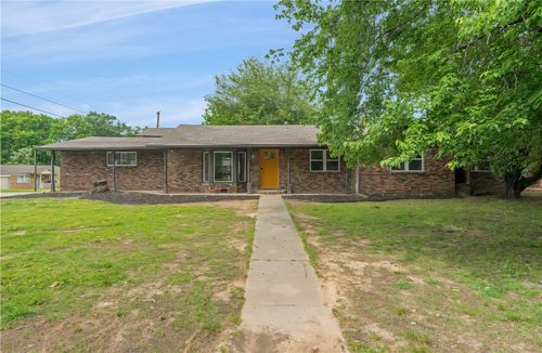 101 Martin Cir, Fort Smith, AR, 72908-7665 | Card Image