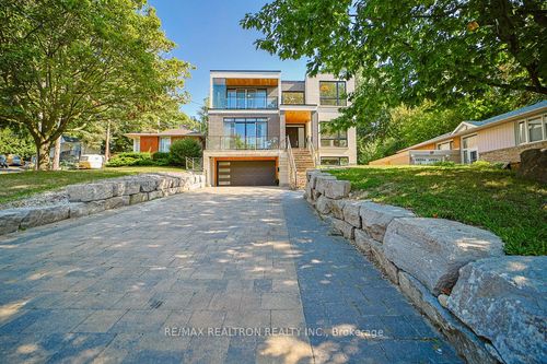 263 East Avenue, Scarborough, ON, M1C2W2 | Card Image