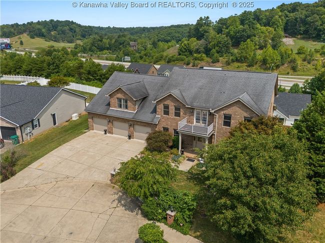 75 Poinsetta Dr, House other with 6 bedrooms, 6 bathrooms and null parking in Scott Depot WV | Image 44