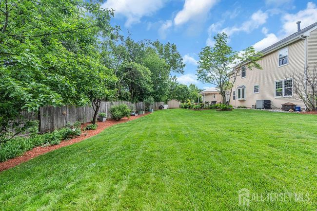 51 Sturbridge Dr, House other with 5 bedrooms, 4 bathrooms and null parking in Piscataway NJ | Image 82