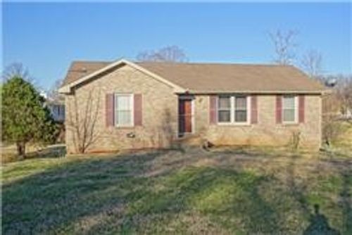 309 Andrew Dr, Clarksville, TN, 37042-5131 | Card Image