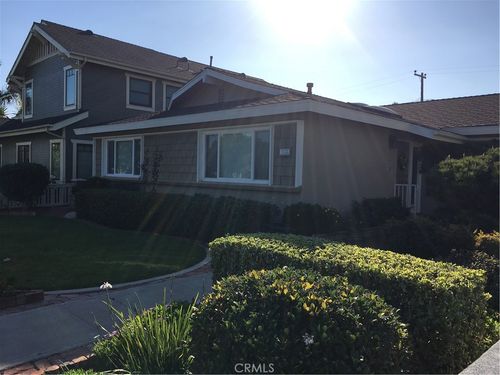 1735 Main St, Huntington Beach, CA, 92648 | Card Image
