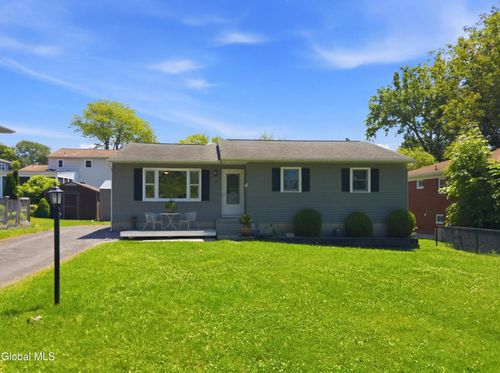 34 Mountainview Ave, Albany, NY, 12208-1055 | Card Image