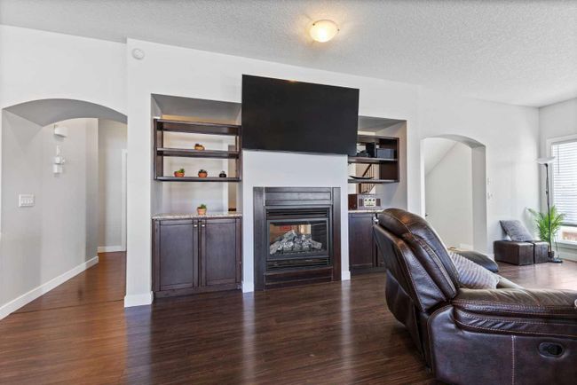 39 Hanson Drive Ne, Home with 6 bedrooms, 3 bathrooms and 6 parking in Langdon AB | Image 9