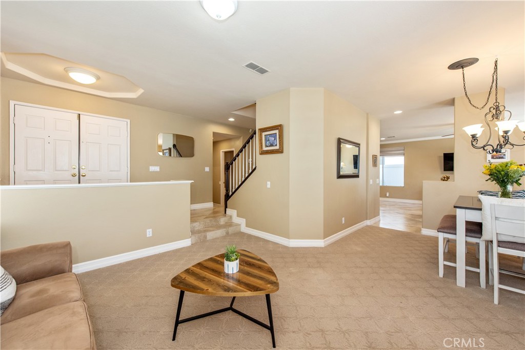 Residential Lease in Lake Forest 4