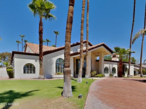 8260 E Sutton Dr, Scottsdale, AZ, 85260-4918 | Card Image