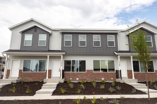 43-1373 E Goldie Lou Ln, Eagle Mountain, UT, 84005-2413 | Card Image