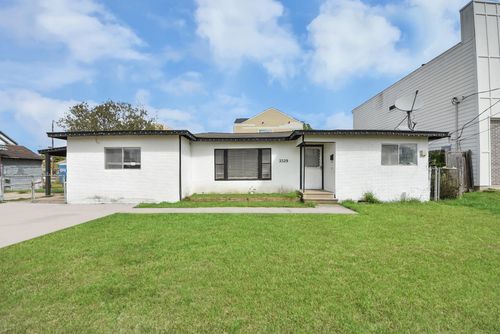 3329 Stassen St, Houston, TX, 77051-1250 | Card Image