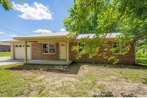 100 Hop Anderson Ln, Gainesboro, TN, 38562-5966 | Card Image