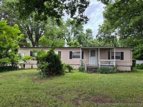 110 W Mcdaniel St, Webbers Falls, OK, 74470 | Card Image