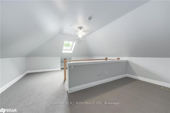 9 Sunnidale Rd, Home with 4 bedrooms, 2 bathrooms and 6 parking in Barrie ON | Image 16