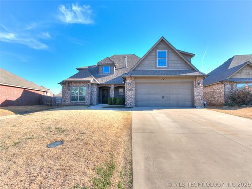3357 S 207th East Ave, Broken Arrow, OK, 74014-5199 | Card Image