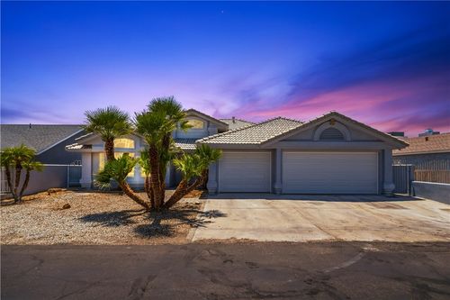 2555 Country Club Pl, Bullhead City, AZ, 86442-7703 | Card Image