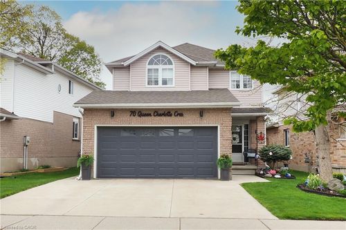 70 Queen Charlotte Cres, Kitchener, ON, N2E3N6 | Card Image