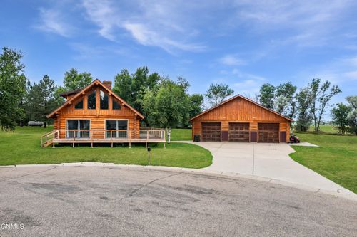 209 13th Ave Sw, Hazen, ND, 58545-4007 | Card Image