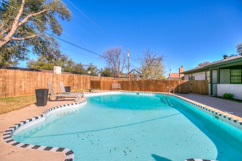 3627 Old Post Cir, San Angelo, TX, 76904-5729 | Card Image
