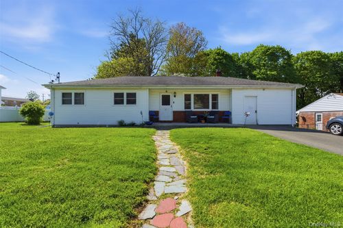 23 Stori Road, Newburgh-Town, NY, 12550 | Card Image