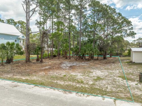15 Carousel Ter, Alligator Point, FL, 32346-5140 | Card Image