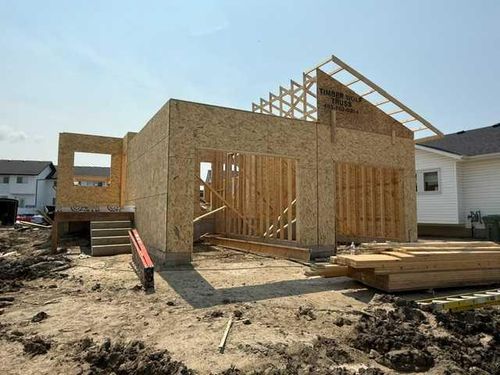 13 Ellington Cres, Red Deer, AB, T4P3H1 | Card Image