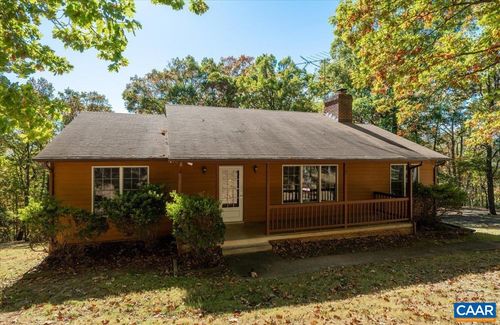 6112 Chestnut Ln, Gordonsville, VA, 22942-7877 | Card Image