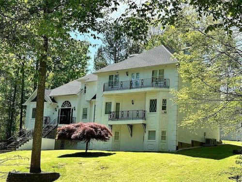 3670 River Mansion Dr, Peachtree Corners, GA, 30096-6142 | Card Image