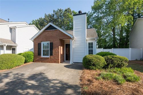 207 Daventry Way, Woodstock, GA, 30188-4629 | Card Image