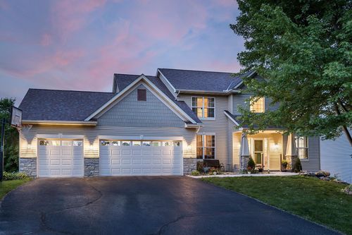 2040 Fountain Ln, Waconia, MN, 55387-9459 | Card Image