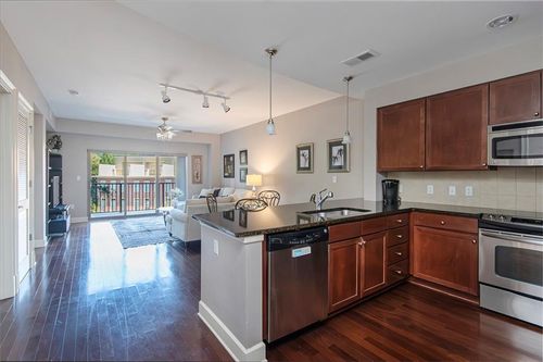 unit-505-200 River Vista Dr, Atlanta, GA, 30339-7633 | Card Image