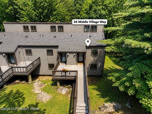 26 Middle Village Way, Tannersville, PA, 18372-7722 | Card Image