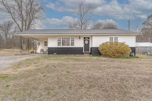 180 College Dr, Melbourne, AR, 72556-8702 | Card Image