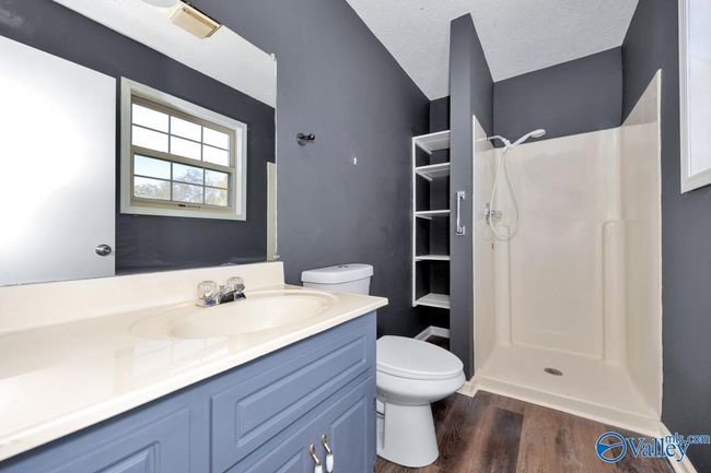 New LVP flooring and paint, shower only | Image 19