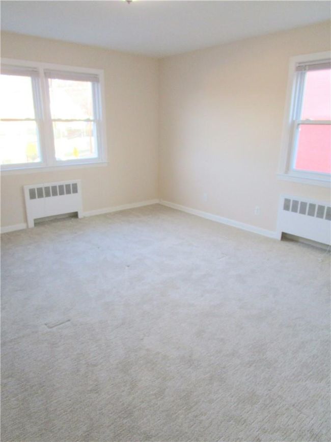 2 - 74 Palmer Rd, Condo with 2 bedrooms, 1 bathrooms and null parking in Yonkers NY | Image 11
