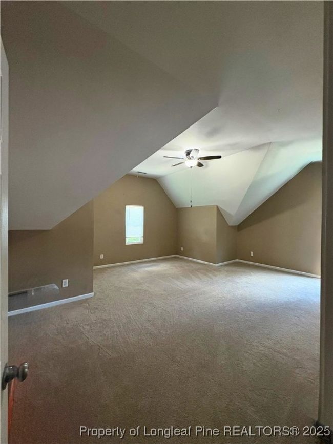 Theater/Bonus Room | Image 31