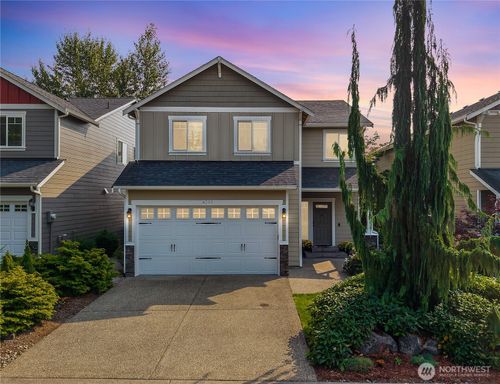 4209 3rd Ave Nw, Olympia, WA, 98502-2623 | Card Image
