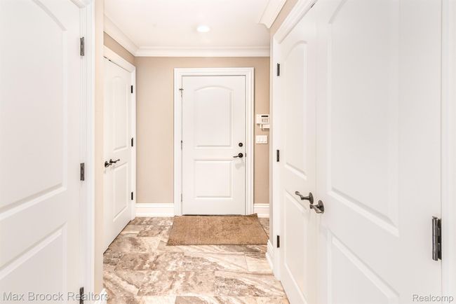 3403 Chickering Ln, House other with 4 bedrooms, 5 bathrooms and null parking in Bloomfield Hills MI | Image 38