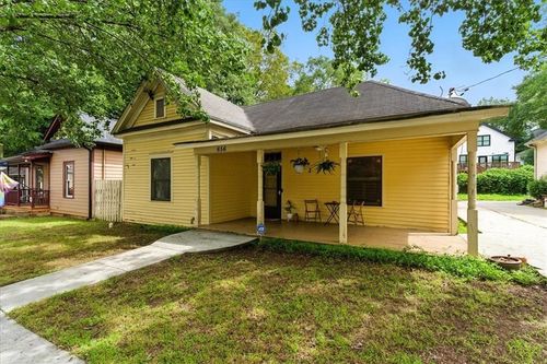 656 Shelton Ave Sw, Atlanta, GA, 30310-2047 | Card Image