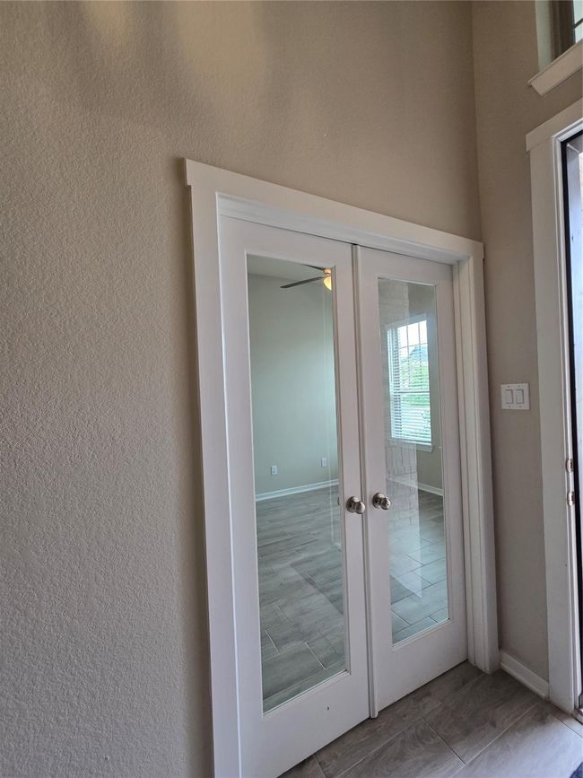 17409 Turtleweed Ln, House other with 3 bedrooms, 2 bathrooms and 2 parking in Conroe TX | Image 5