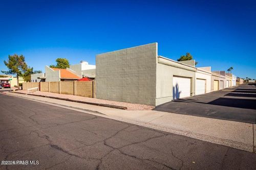 5829 E Nance St, Mesa, AZ, 85215-1482 | Card Image